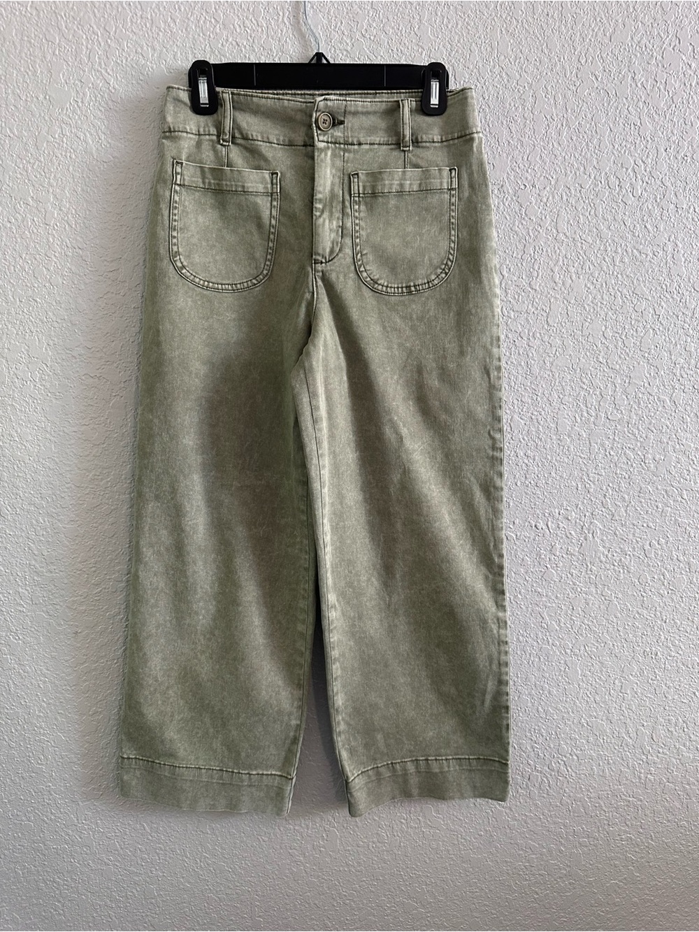 Bagatelle New York Sage Green Wide Leg Crop Utility Pants Size 4